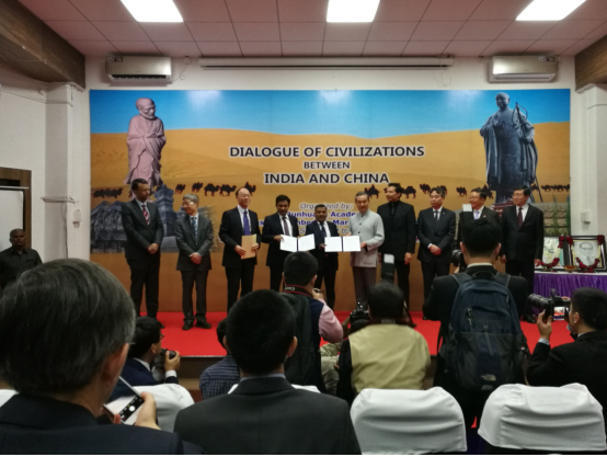 Liu Hongyi, Secretary of CPC Shenzhen University Committee, signed multiple international cooperation agreements with universities in India at the 1st Conference on China-India High Level Mechanism on Cultural and People-to-People Exchanges